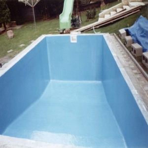 laminace bazénu 3.jpg